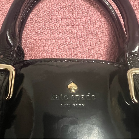 Kate Spade New York Cameron Street Miles Black Patent Leather Shoulder Bag - Picture 6 of 9